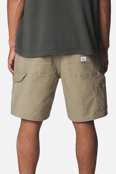 Katin Stanley Short Shorts aus Canvas mit Utility-Taschen