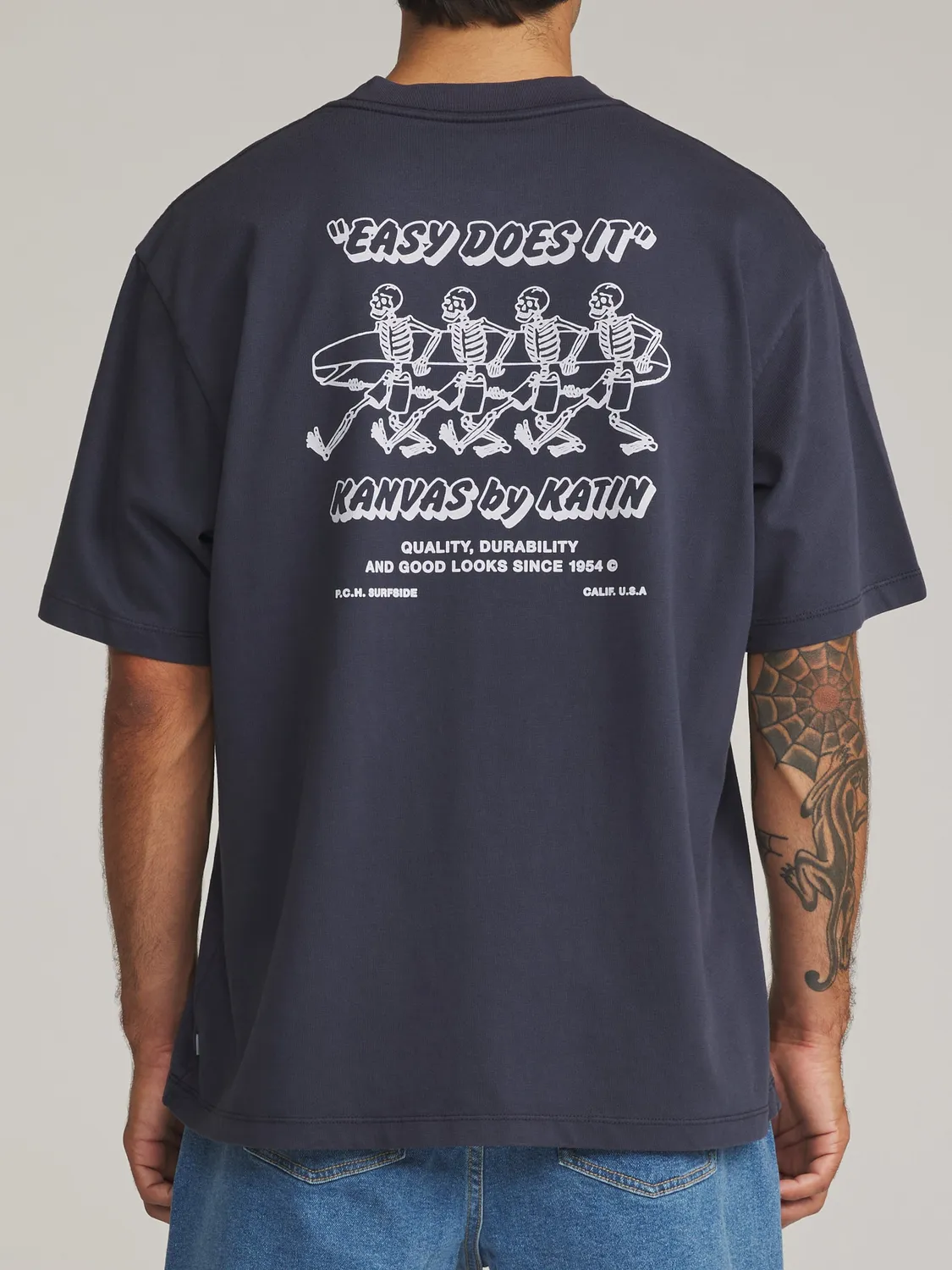 Katin Bones Box Fit T-Shirt mit Grafik