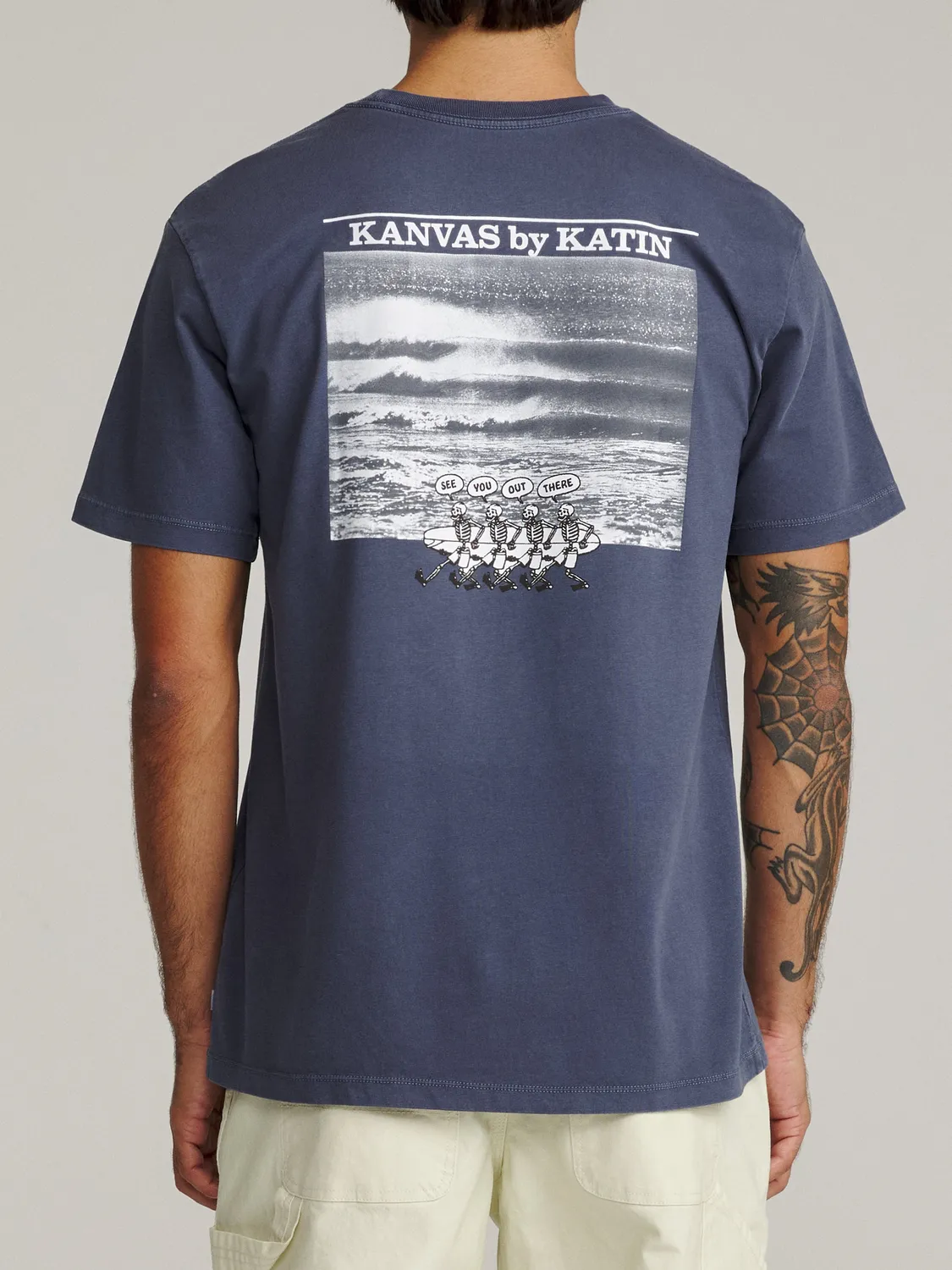 Katin Mas Hermanos T-Shirt Skelett-Grafik
