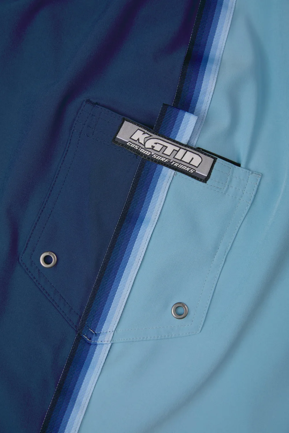 Katin Fade Surf Trunk Lange Badeshorts